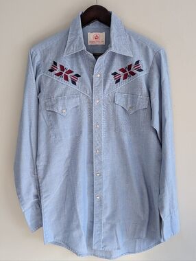 Vintage MWG Apparel Pro Rodeo Embroidered Pearl Snap Western Yoke Shirt, Size S